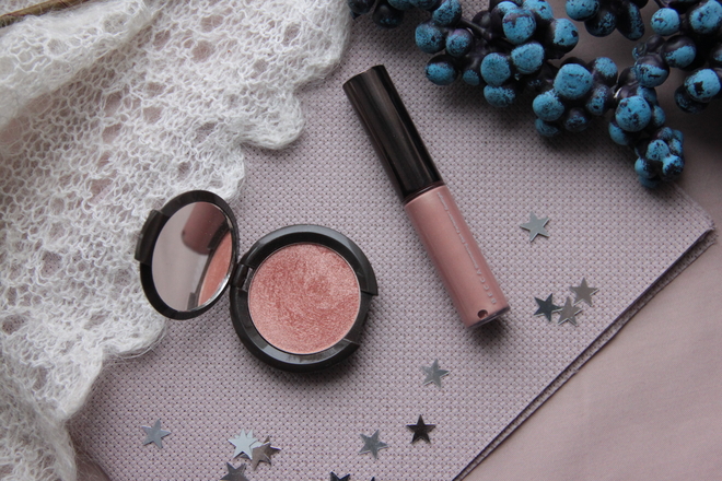 Becca "Glow on the go" в оттенке Rose Gold