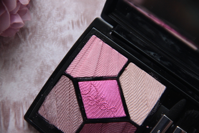 Весенняя коллекция Dior 5 Couleurs Glow Addict Eyeshadow Palette 887 Thrill