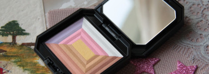 Shiseido 7 Lights Powder Illuminator