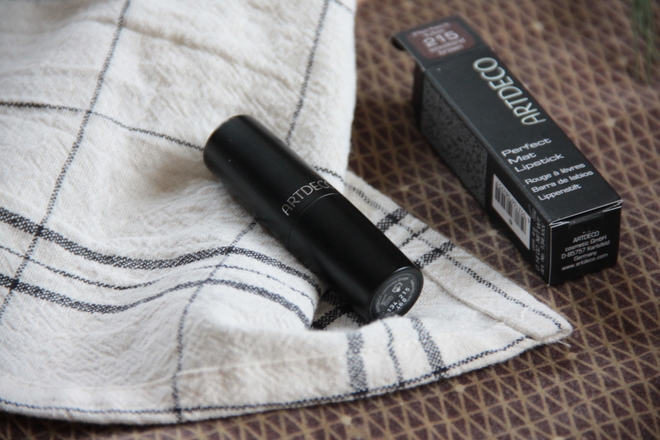 Artdeco mineral eye styler 95,Perfect mat lipstick 215