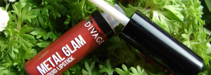 Когда помада хороша не только по прямому назначению. Жидкая губная помада Divage Metal Glam Liquid Lipstick в оттенке №01