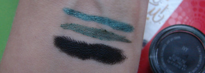 Макияж в красках зимы: рождественский Red&Green makeup в технике cut crease