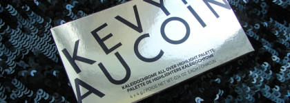 Нежное мерцание на веках с палеткой Kevyn Aucoin Kaleidochrome All Over Highlight Palette