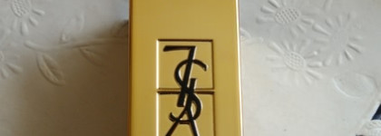 Невесомая стойкость от Yves Saint Laurent - жидкая матовая помада Tatouage Couture