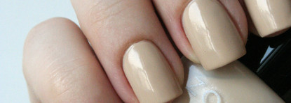 Нюдовые лаки ZOYA + сравнение с одним бюджетным аналогом от Berenice