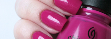 Яркое лето с лаками China Glaze Make an entrance, Caption Freakin' psyched