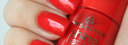 Красные лаки от Essence, Koroleva by Polina Koroleva, Picture polish