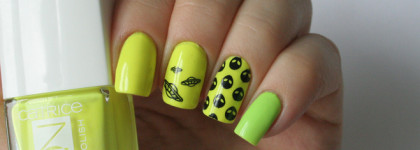 Лак Catrice Neon Blast Nail Polish в оттенке Energizing Yellow 01