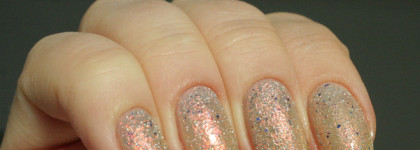 Сверкающий лак Зловещая долина 3029 от Nabyo