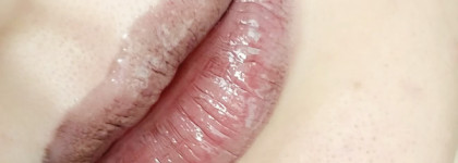 Три продукта для губ от Estrade. Не самый красивый пост