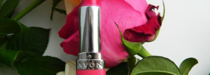 Помада Avon Совершенство. Оттенок lovely cherry