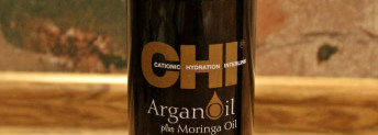 Лакомство для волос от CHI Argan Oil