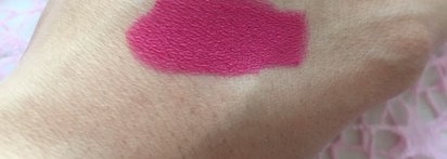 Помада Clinique pop matte lip colour + primer. В оттенке 04, MOD POP
