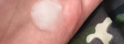 No Frizz Nourishing styling cream от Living Proof