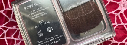 Румяна Dior Rosy Glow в оттенке 001 Petal. Недоразумение в мире румян