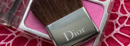 Румяна Dior Rosy Glow в оттенке 001 Petal. Недоразумение в мире румян