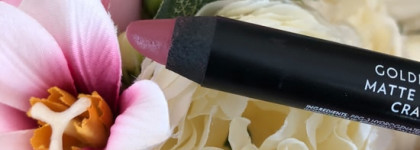 Моя осенняя помада Golden Rose Matte Lipstick Crayon. Оттенок 10
