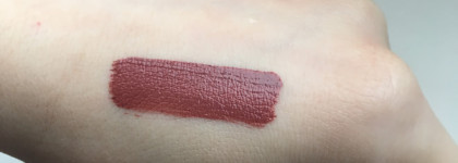 Сладкоречивая NYX Liquid Suede в оттенке Soft-spoken