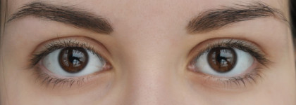 Тушь для ресниц Essence Volume Stylist 18h lash Extension Mascara