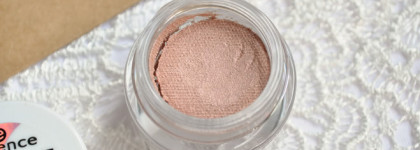 Кремовые тени для век Essence Moonlight Eyes Cream Eyeshadow