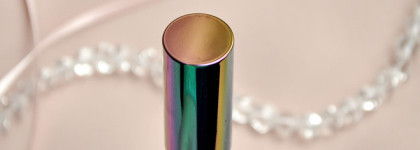 Хайлайтер для губ Catrice Lala Berlin Prismatic Paint 03 Prismatic Blue