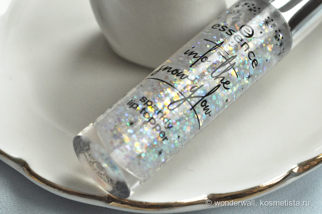 Блеск для губ Essence Into The Snow Glow Sparkly Lip Topper и Гель для бровей и ресниц Essence Lash&Brow
