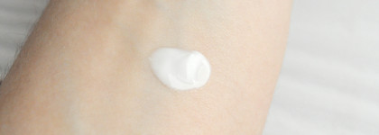 Успокаивающий крем для пересушенной проблемной кожи Avene Cleanance Hydra Soothing Cream 