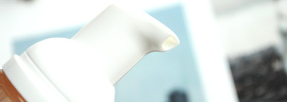 Очищающий пенящийся мусс Clarins Mousse Nettoyante Peau Neuve для любого типа кожи