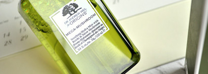 Увлажняющий успокаивающий спрей-вуаль для лица Origins Dr. Andrew Weil Mega-Mushroom Soothing Hydra-Mist