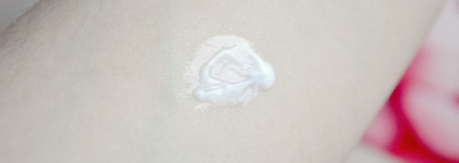 Возрождающий уход за кожей вокруг глаз Avene Refreshing Eye Contour Care