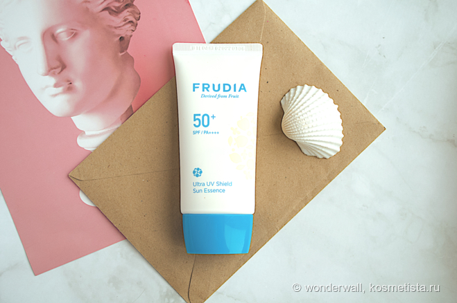 Крем-эссенция с ультра защитой от солнца Spf50+/pa++++ Frudia Ultra UV ...