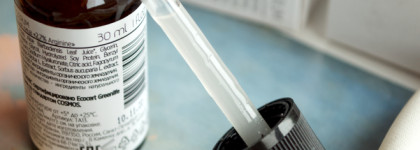 True Alchemy: сыворотка Arginine 2.7% и кремовая эмульсия Ectoin 2,06%