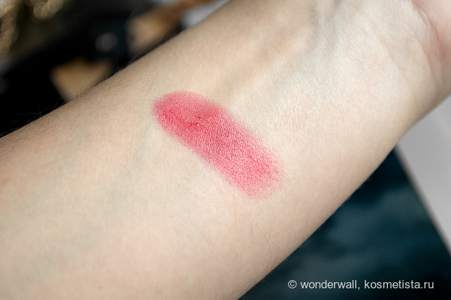 Увлажняющий бальзам-тинт Chanel Rouge Coco Baume 922 Passion Pink