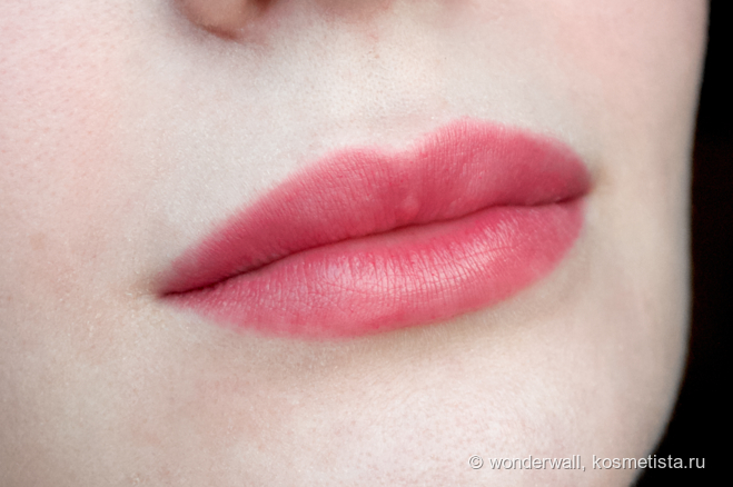 Увлажняющий бальзам-тинт Chanel Rouge Coco Baume 922 Passion Pink
