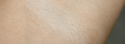 Lavelle: пудра, палетка и стик для контуринга и карандаш для губ