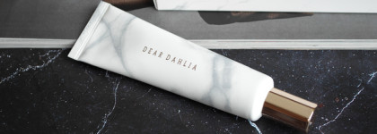 BB крем SPF 50+ PA+++ Dear Dahlia Skin Paradise Blooming Light Beige