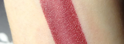 MAC Satin Lipstick Media