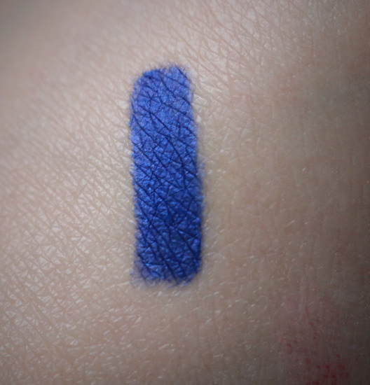 Mac Kajal Crayon в оттенке Flourish Me Bold