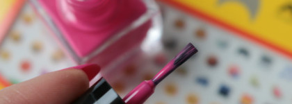 Anny Friendship Kiss