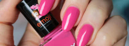 Anny Friendship Kiss