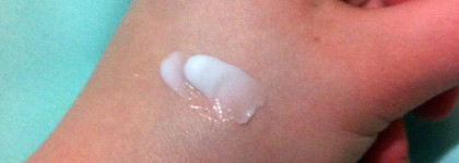 Гель против прыщей и матирующий крем от Oriflame "Pure Skin"