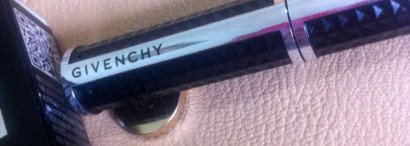 Двоякое мнение о туши от Givenchy "Noir Couture Volume" 1