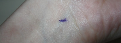 3 года назад я сказала: "Этот консилер поселится в моей косметичке надолго". И оказалась права. Покраснения, круги под глазами? Забудьте! Catrice Camouflage cream 020 Light Beige - я твоя навеки