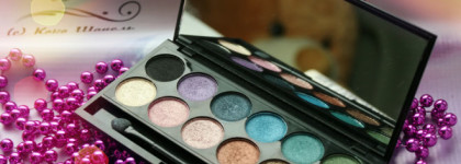 Теперь я точно Sleekанутая! Нереально шиммерные, насыщенные и пигментированные оттенки в палетке Sleek Make-UP I-Divine Original. Увы, не обошлось без минусов. Обзор всех оттенков, варианты макияжа