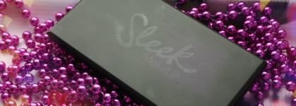 Теперь я точно Sleekанутая! Нереально шиммерные, насыщенные и пигментированные оттенки в палетке Sleek Make-UP I-Divine Original. Увы, не обошлось без минусов. Обзор всех оттенков, варианты макияжа