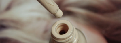 Тональная основа Nyx Total Control Drop Foundation - когда размер имеет значение. Оттенок 02 Alabaster