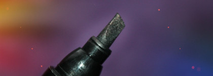 Что вы такое?! Back to school с новой коллекцией лайнеров That's the Point от Nyx. 02 Super Edgy и 03 A Bit Edgy