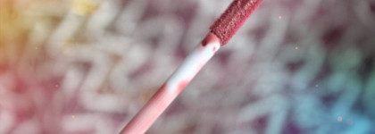 Матовая жидкая помада Matte Me от Sleek в оттенке Birthday Suit (436): испытание шампанским провалено