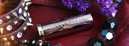 Фиолетовая цветотерапия с губной помадой Vice от Urban Decay в оттенке Twitch