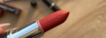 Мои красные помады MAC в оттенках Russian Red и Chili